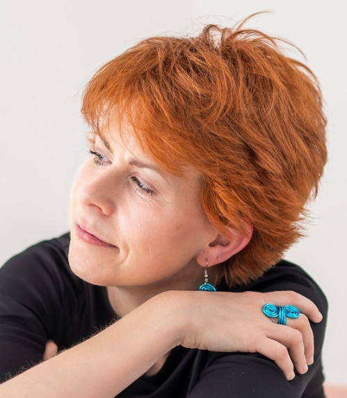 Tolvaj Annamária